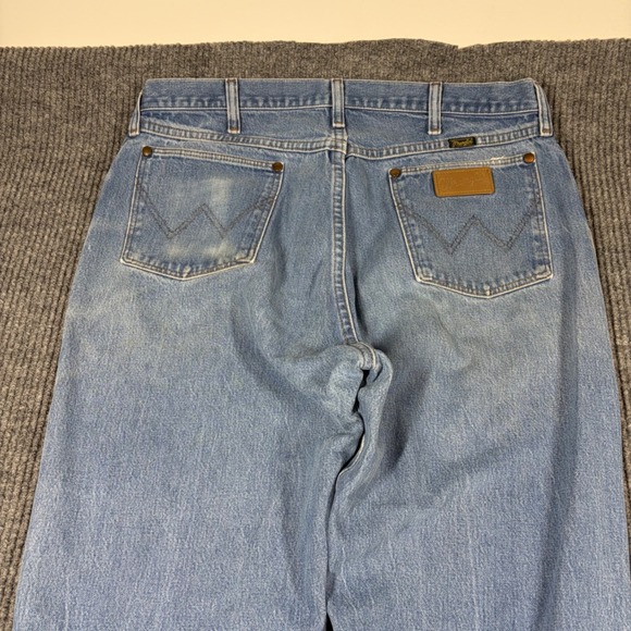 Vintage Wrangler Jeans Men's 35x36 Cowboy Cut Blue Denim Straight Leg 13MWZ - Picture 2 of 11